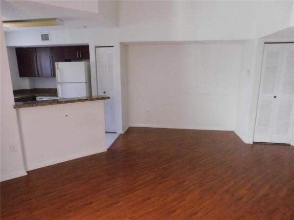 Paragon Plantation, 741 N Pine Island Rd #307, Plantation, Florida 33324, image 1