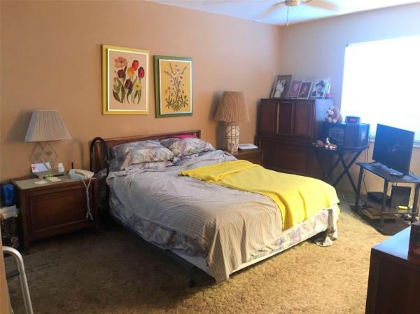 Village Square, 7501 NW 16th St #3411, Plantation, Florida 33313, image 2