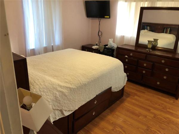 Norwood, 325 NW 189th St, Miami Gardens, Florida 33169, image 3
