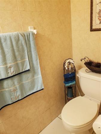 The Villas At Samari Lake, 8191 NW 98th Ter #128, Hialeah Gardens, Florida 33016, image 2
