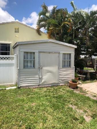 Hollywood Place, 1607 Hayes St, Hollywood, Florida 33020, image 2