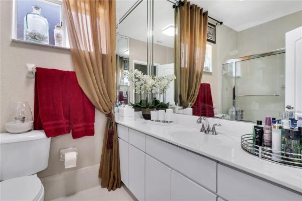 Genesis Oak Gardens, 8991 NW 166th Ter, Miami Lakes, Florida 33018, image 1