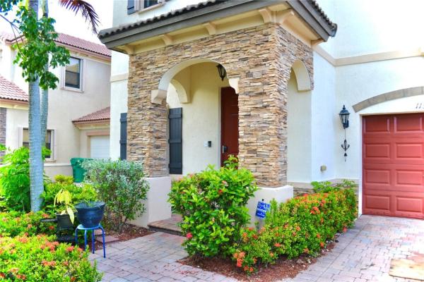 Silver Palms East, 11559 SW 236th St, Princeton, Florida 33032, image 2