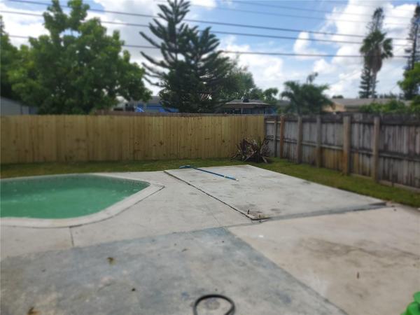 Sunrise Golf Village, 6300 NW 20th St, Sunrise, Florida 33313, image 2