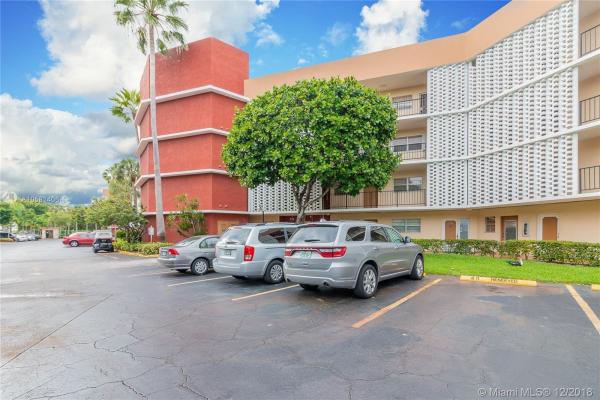 Azure Lake, 877 NE 195th St #422, Ives Estates, Florida 33179, image 1