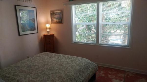 Whitehouse, 309 Crocus Ter #2, Hollywood, Florida 33019, image 2
