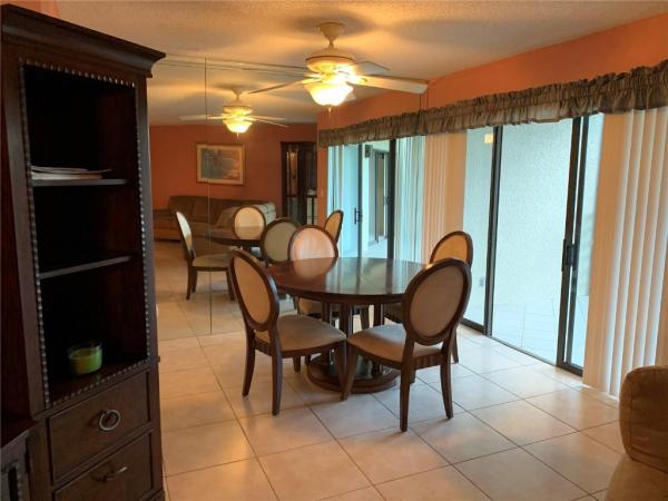 Camino Real Village, 5801 Camino Del Sol #401, Boca Raton, Florida 33433, image 3