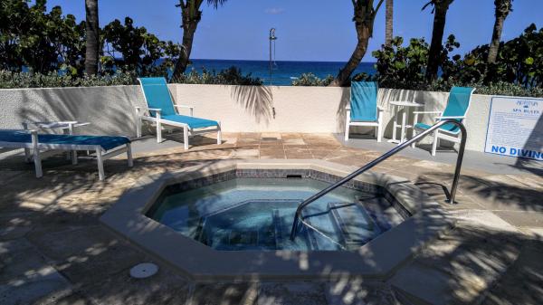 SeaWinds South, 5070 N Ocean Dr #6C, Riviera Beach, Florida 33404, image 2