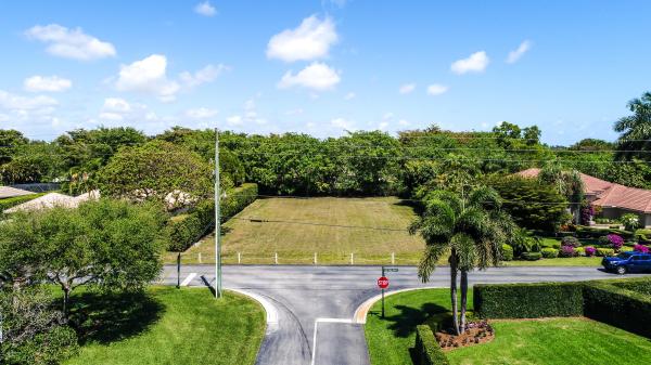 Pine Tree Golf Club, 4715 Pine Tree Dr, Boynton Beach, Florida 33436, image 1
