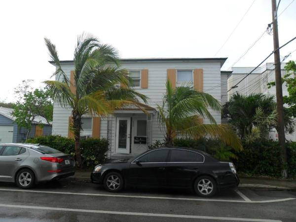 Lake Worth Town, 609 2nd Ave N, Lake Worth Beach, Florida 33460, image 1