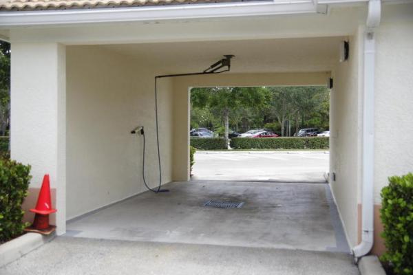 Fiore At The Gardens, 7205 Myrtlewood Cir W, Palm Beach Gardens, Florida 33418, image 2