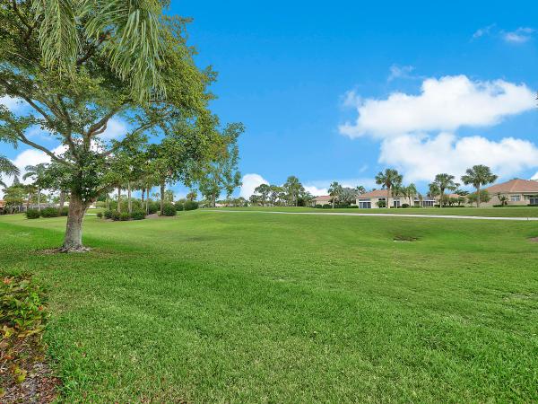 Ibis Lakes, 8824 Lakes Blvd, West Palm Beach, Florida 33412, image 2