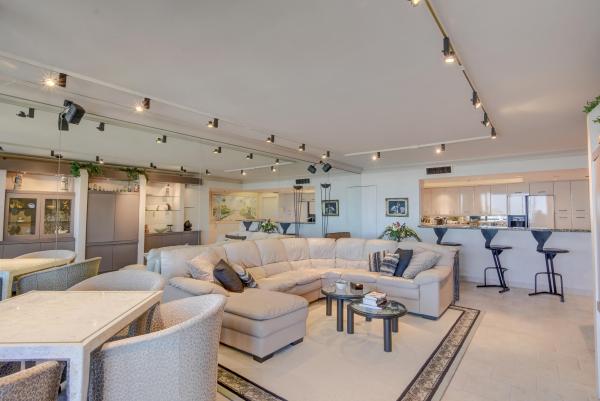 Braemar Isle, 4740 S Ocean Blvd #1702, Highland Beach, Florida 33487, image 2