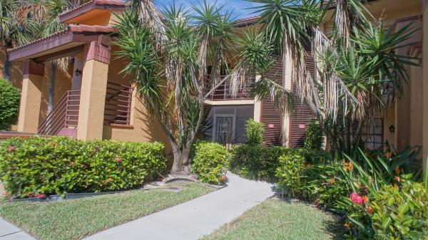 Aspen Glen At Indian Spring, 11247 Aspen Glen Dr, Boynton Beach, Florida 33437, image 1