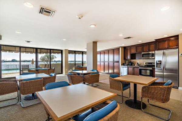 Trianon, 1200 S Flagler Dr #1902, West Palm Beach, Florida 33401, image 1