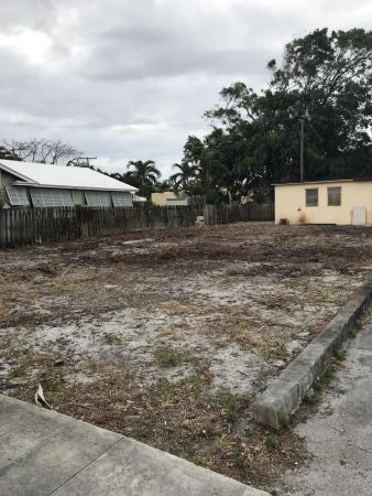 Southland Park, 336 Edgewood Dr, West Palm Beach, Florida 33405, image 2