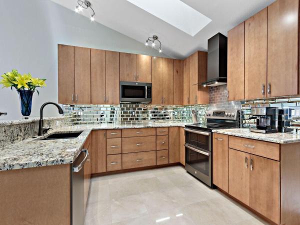 Woodcrest At Boca West Country Club, 7350 Woodmont Ct, Boca Raton, Florida 33434, image 2