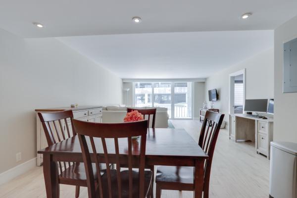 Tuscany Of Palm Beach, 3570 S Ocean Blvd #207, South Palm Beach, Florida 33480, image 2
