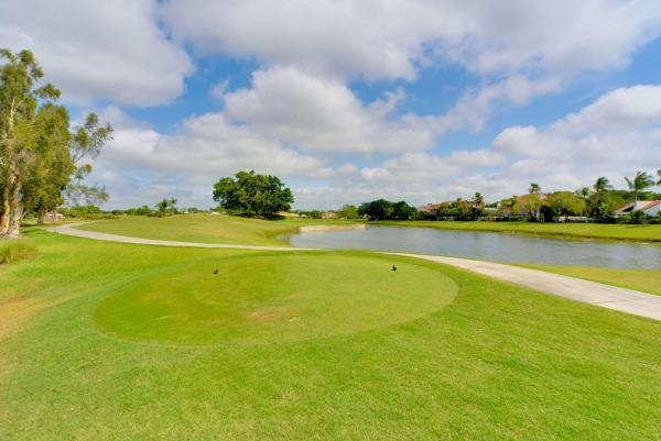 Windsor Way, 2568 Sheltingham Dr, Wellington, Florida 33414, image 1