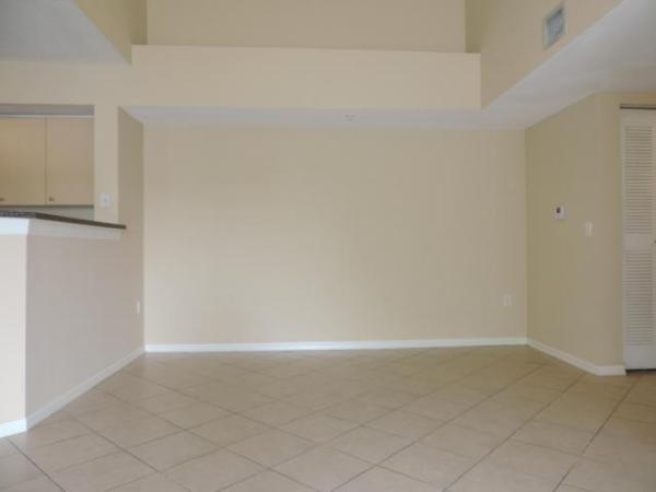 Emerald Isle At Laguna Lakes, 4240 San Marino Blvd #301, West Palm Beach, Florida 33409, image 1