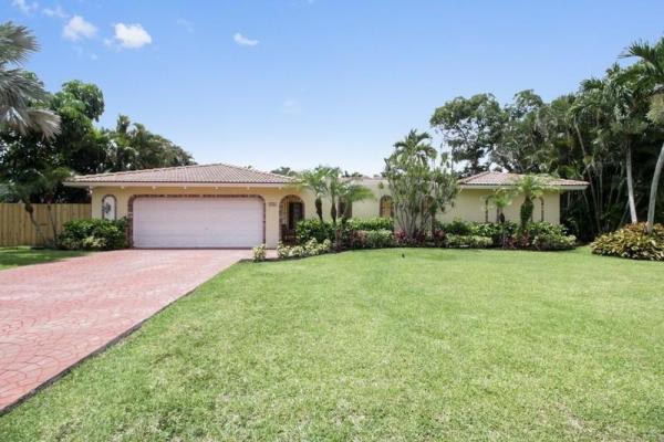 Paradise Palms, 2124 N Conference Dr, Boca Raton, Florida 33486, image 1