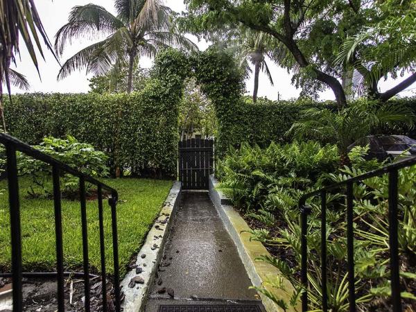 Flamingo Park, 600 Biscayne Dr, West Palm Beach, Florida 33401, image 1