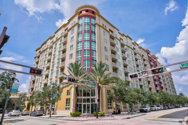 The Whitney, 410 Evernia St #318, West Palm Beach, Florida 33401, image 1
