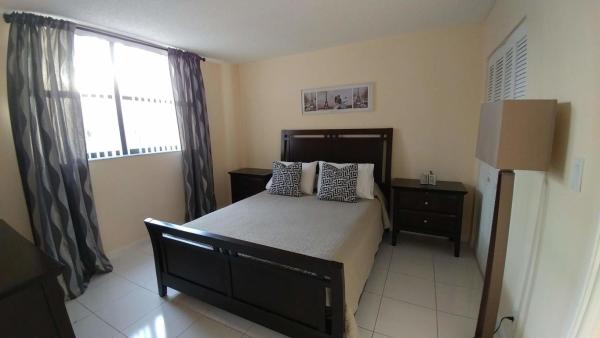 Winston Towers 700, 290 174th St #306, Sunny Isles Beach, Florida 33160, image 3