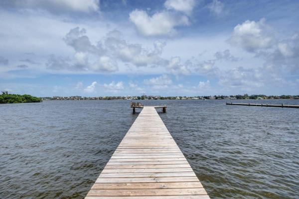 Emerald House, 219 Lakeview Ave #305, Lantana, Florida 33462, image 1