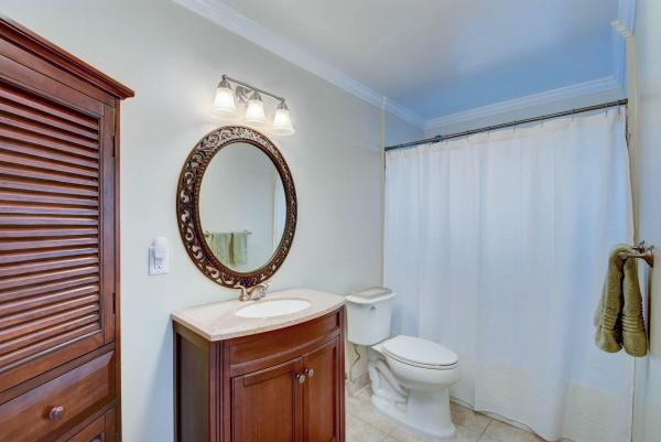 Emerald House, 219 Lakeview Ave #305, Lantana, Florida 33462, image 2