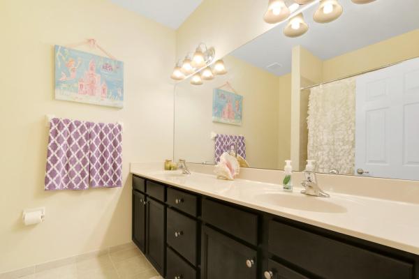 Wellington Parc, 10288 Wellington Parc Dr, Wellington, Florida 33449, image 2