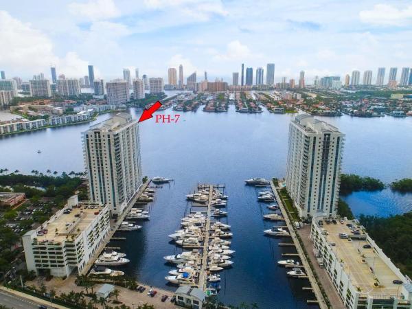 North Tower At Marina Palms, 17301 Biscayne Blvd #PH-7, North Miami Beach, Florida 33160, image 2