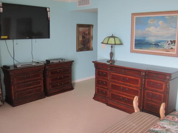 Old Port Cove Tower East, 115 Lakeshore Dr #1648, North Palm Beach, Florida 33408, image 1