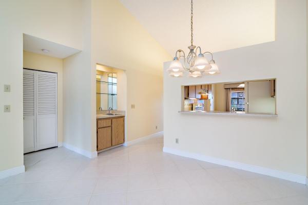 Pine Crest At Indian Creek, 202 Pinecrest Cir #F, Jupiter, Florida 33458, image 1