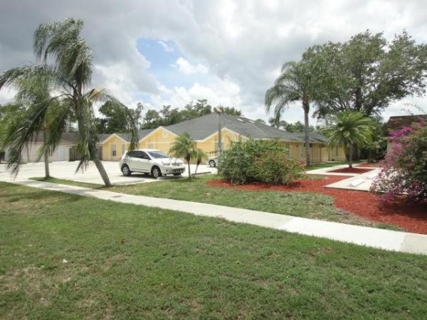 Sugar Pond Manor, 1519 Hawthorne Pl, Wellington, Florida 33414, image 1