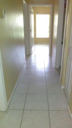 Sugar Pond Manor, 1519 Hawthorne Pl, Wellington, Florida 33414, image 2