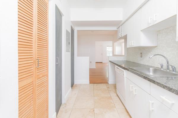 Jefferson Court, 915 8th St #201, Miami Beach, Florida 33139, image 1