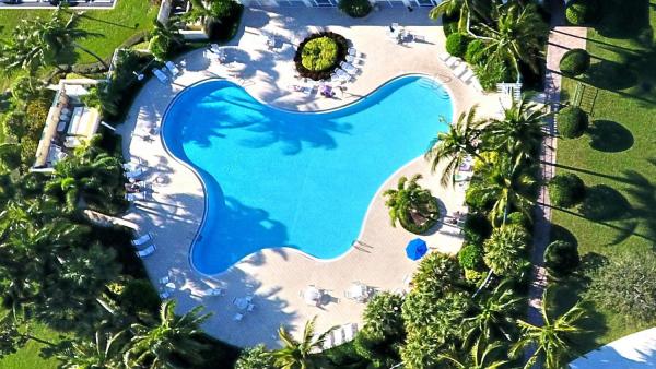 VillageWalk Of Wellington, 8417 Xanthus Ln, Wellington, Florida 33414, image 2