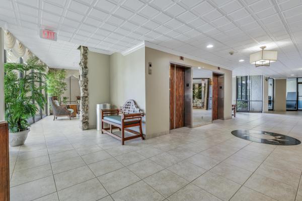 Gemini, 336 Golfview Rd #806, North Palm Beach, Florida 33408, image 1