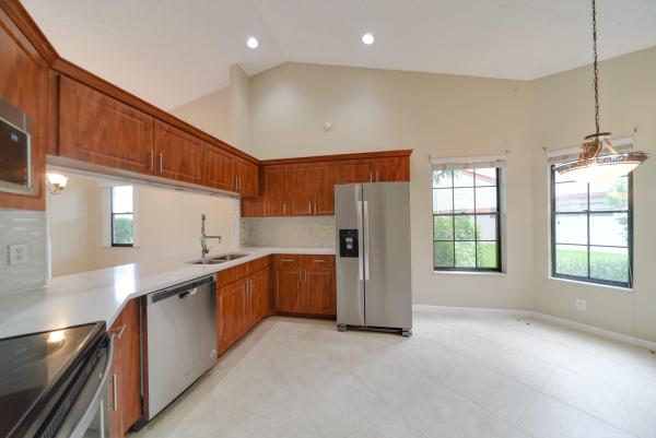 The Lexington Club, 7813 Lexington Club Blvd #B, Delray Beach, Florida 33446, image 1