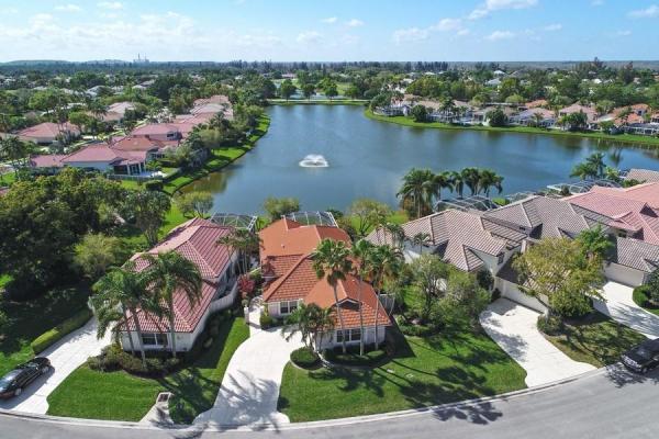 Eagleton Lakes, 202 Eagleton Lake Blvd, Palm Beach Gardens, Florida 33418, image 2