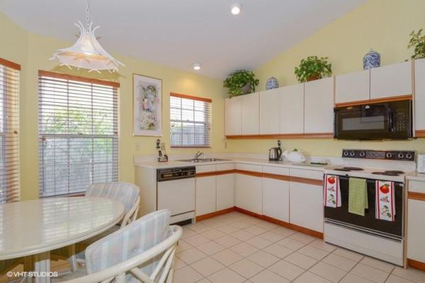 Eagleton Lakes, 202 Eagleton Lake Blvd, Palm Beach Gardens, Florida 33418, image 1