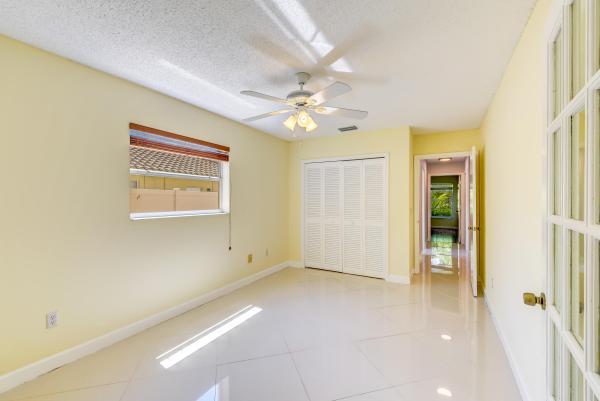 Boca Lake Estates, 6950 NW 2nd Ter, Boca Raton, Florida 33487, image 2