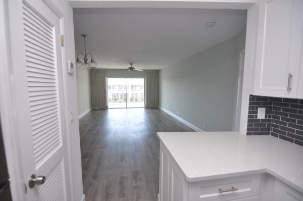 Windsor Park South, 110 Wettaw Ln #206, North Palm Beach, Florida 33408, image 3