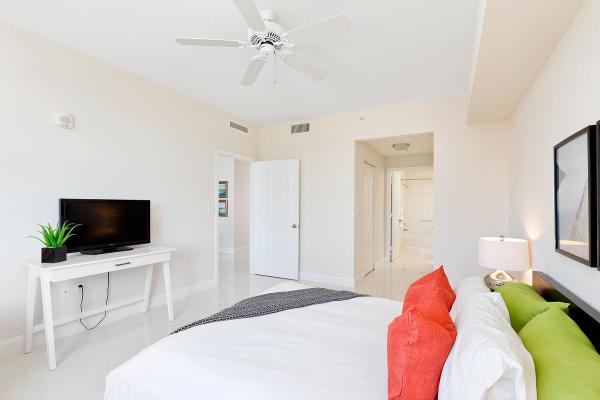 Pineapple Grove Village, 250 NE 3rd Ave #1501, Delray Beach, Florida 33444, image 2