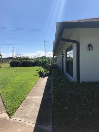 1617 Laurel Leaf Ln, Fort Pierce, Florida 34950, image 3