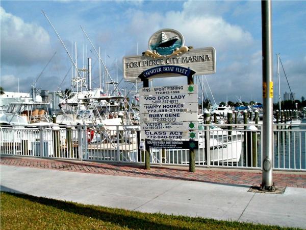 Fort Pierce Residential, 7507 S Indian River Dr, Fort Pierce, Florida 34982, image 1