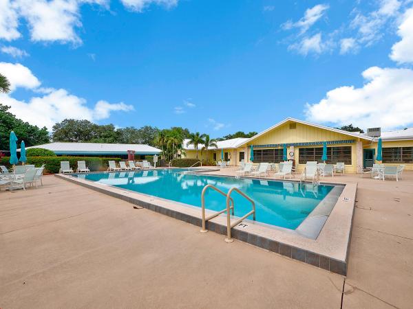12629 SE Cascades Ct, Florida 33455, image 2