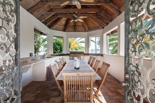 Villa Lofts & Villa Del Lago, 1617 N Flagler Dr #201, West Palm Beach, Florida 33407, image 2