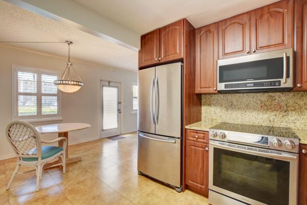 Hythe At Century Village, 1002 Hythe A, Boca Raton, Florida 33434, image 2